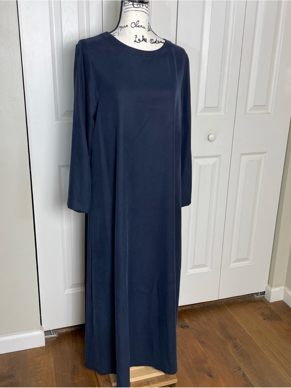 J Peterman Small Navy Blue Long Sleeve Silk  Maxi Dress Quiet Luxury Old Money